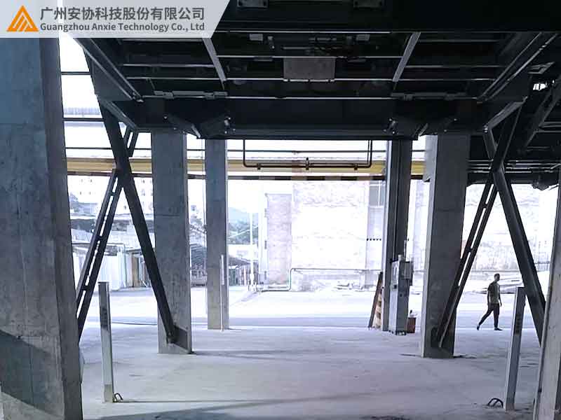 測(cè)量光幕保障下煤通道安全運(yùn)行