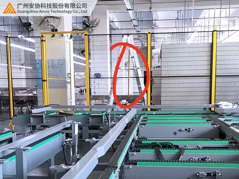機(jī)械傳送帶安全光幕防護(hù)案例.jpg