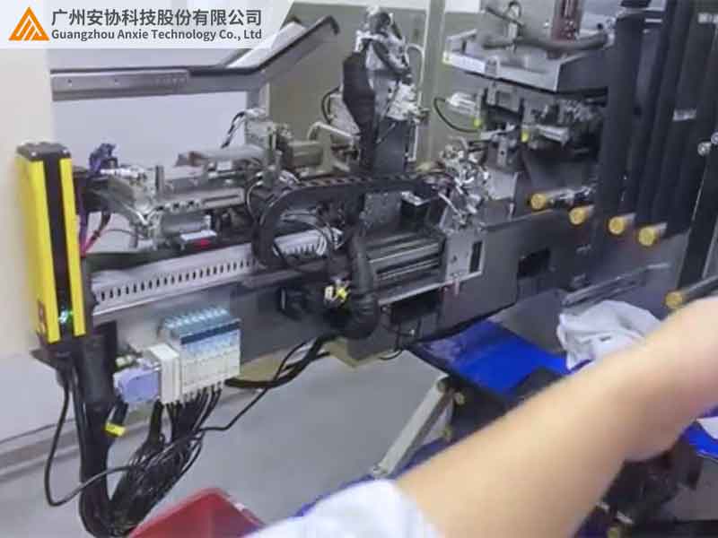 單邊光柵距離可調到多少