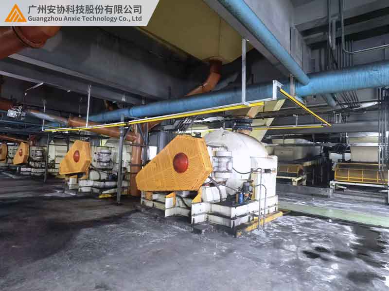 煤礦車(chē)間漫反射光柵安全防護(hù)網(wǎng)案例.jpg